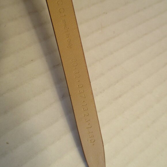 *GUCCI Beige Tan Thin Leather Belt GG Logo Buckle main image 5